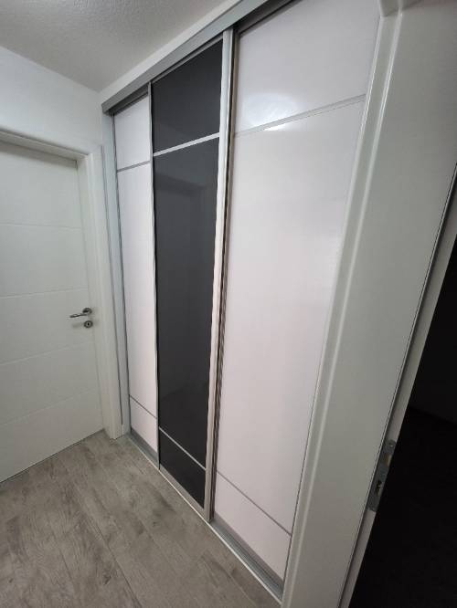Ormari – slika 24
